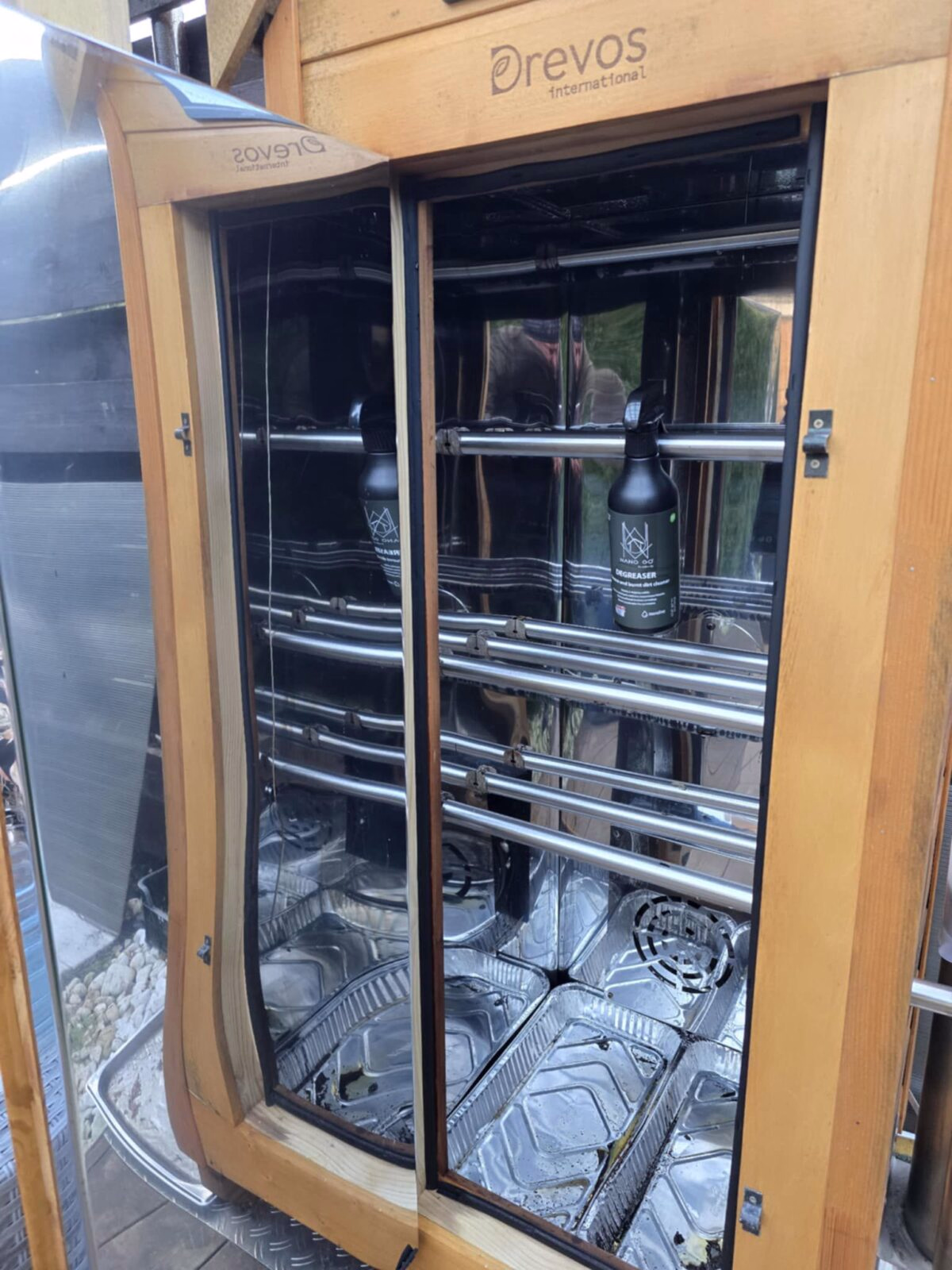 pries-po-prikepusiu-pavirsiu-valiklis-nanogo Очиститель пригоревших поверхностей 500мл